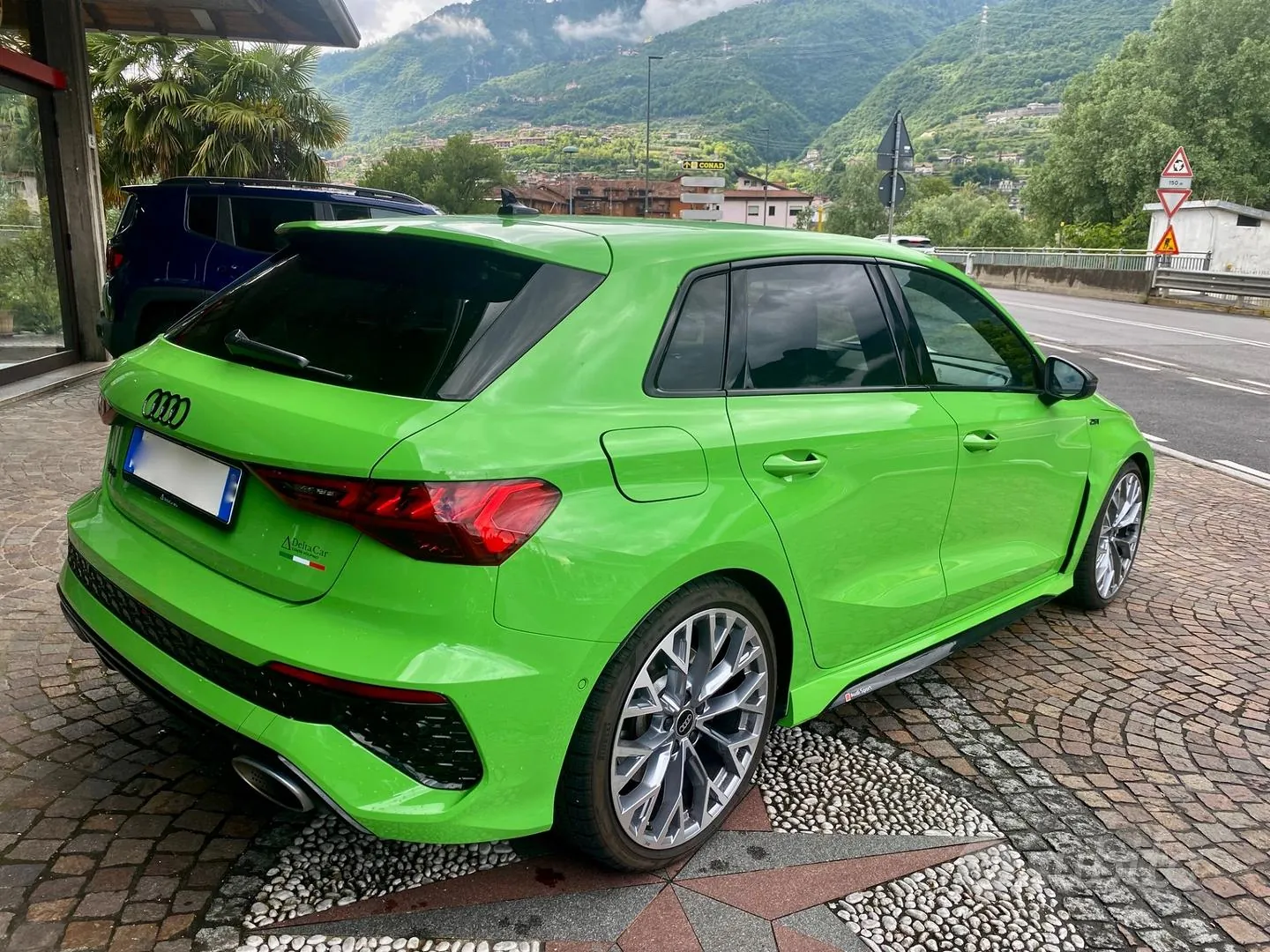 Audi A3 2023 photo 2
