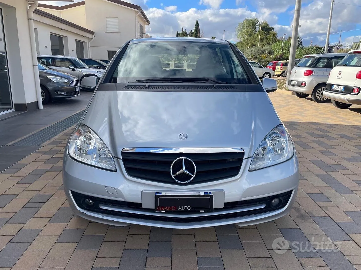 Mercedes-Benz A 160 Elegance 2010 photo 2