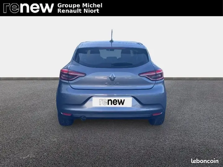Renault Clio 2023 photo 3