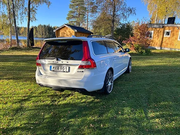 Volvo V70 2016 photo 3