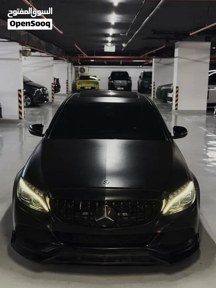 Mercedes-Benz C300 2018 photo 2