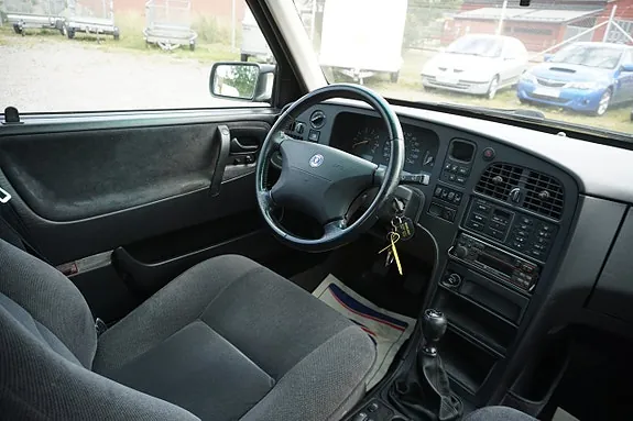 Saab 9000 1996 photo 5