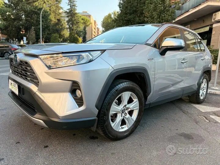 Toyota Rav4 2022 photo 5