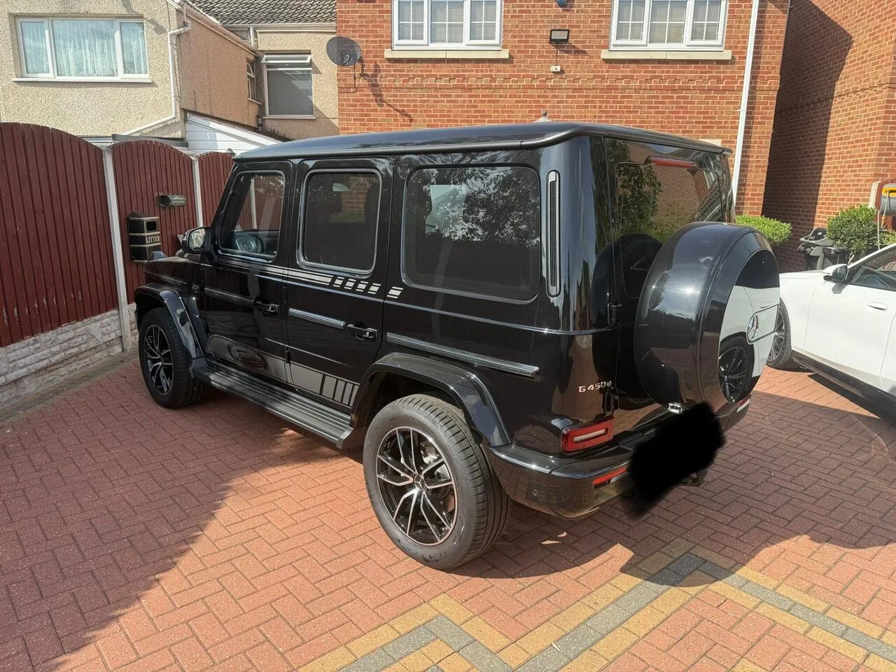 Mercedes-Benz G-Class 2025 photo 4