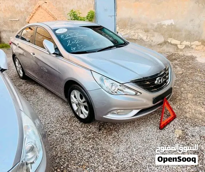 Hyundai Sonata 2012 photo 4