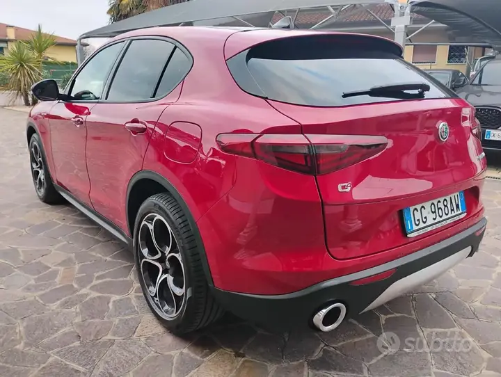 Alfa Romeo Stelvio 2021 photo 5