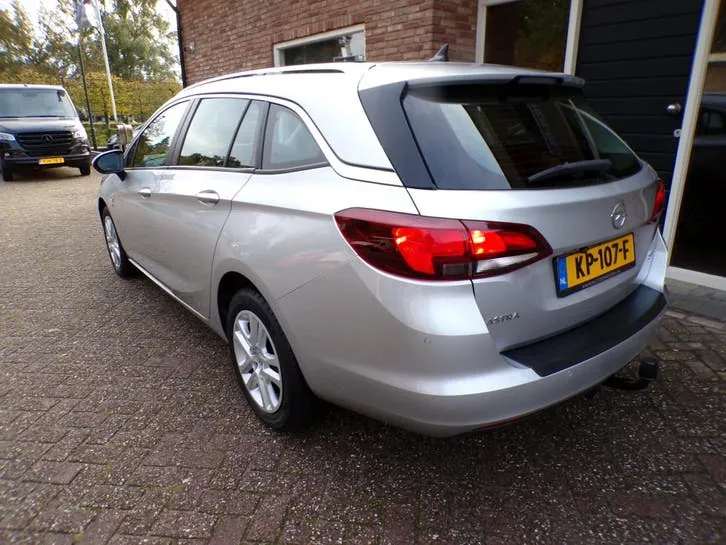 Opel Astra 2016 photo 3