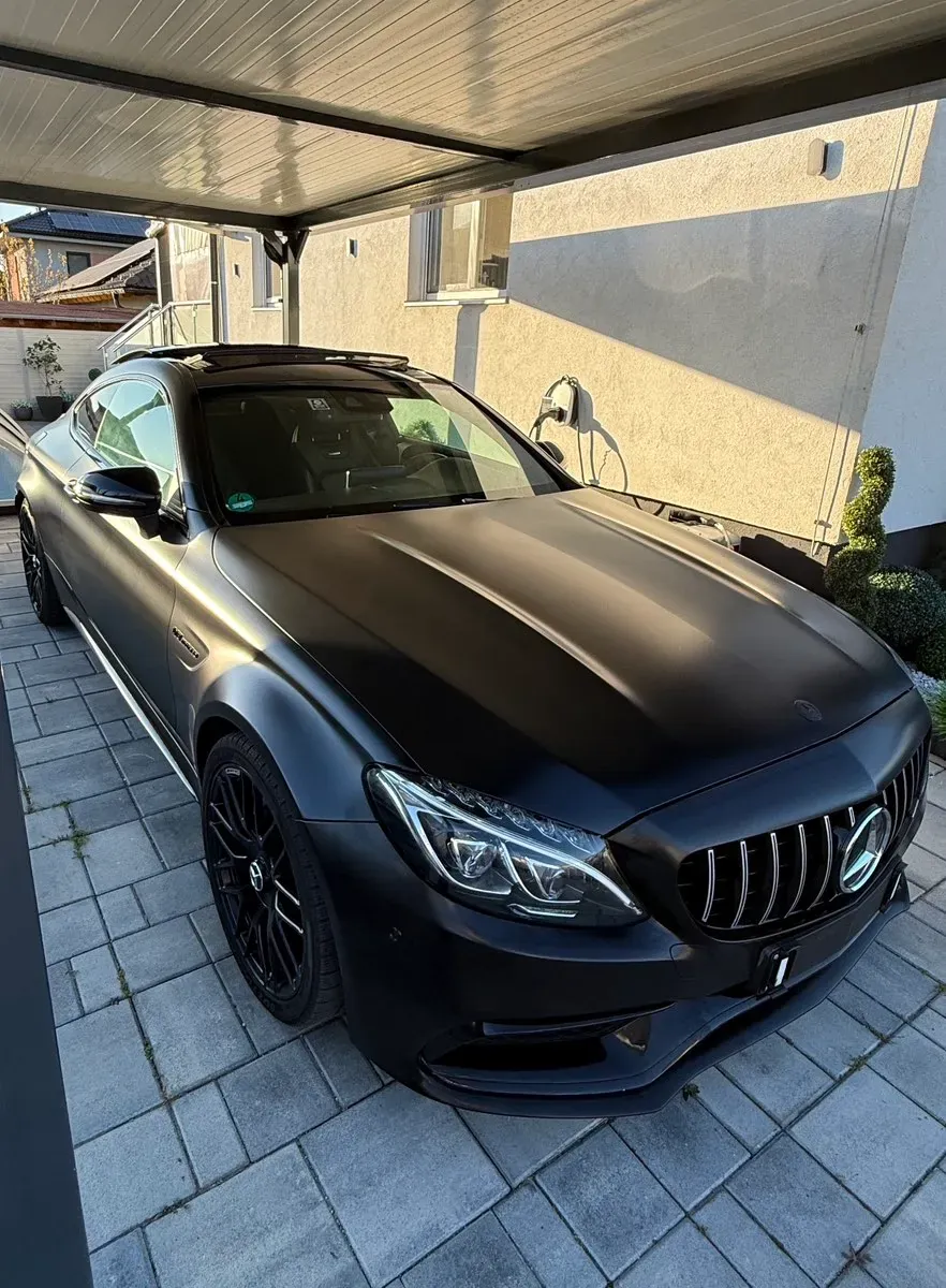 Mercedes-Benz C63 Amg 2016 photo 2