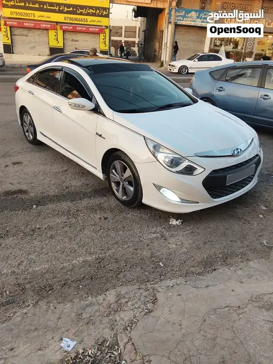 Hyundai Sonata 2012 photo 2