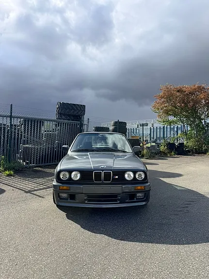 BMW 325I 1989 photo 2