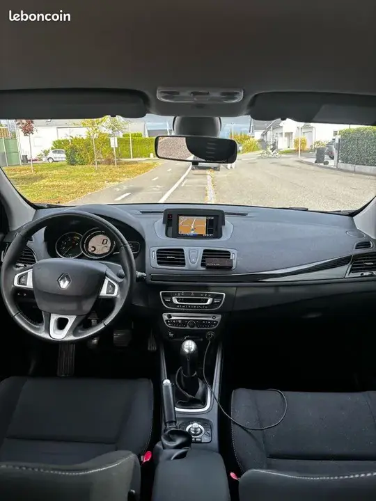 Renault Megane 2012 photo 3