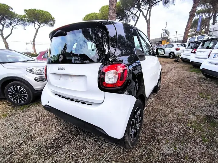 Smart Fortwo 2016 photo 5