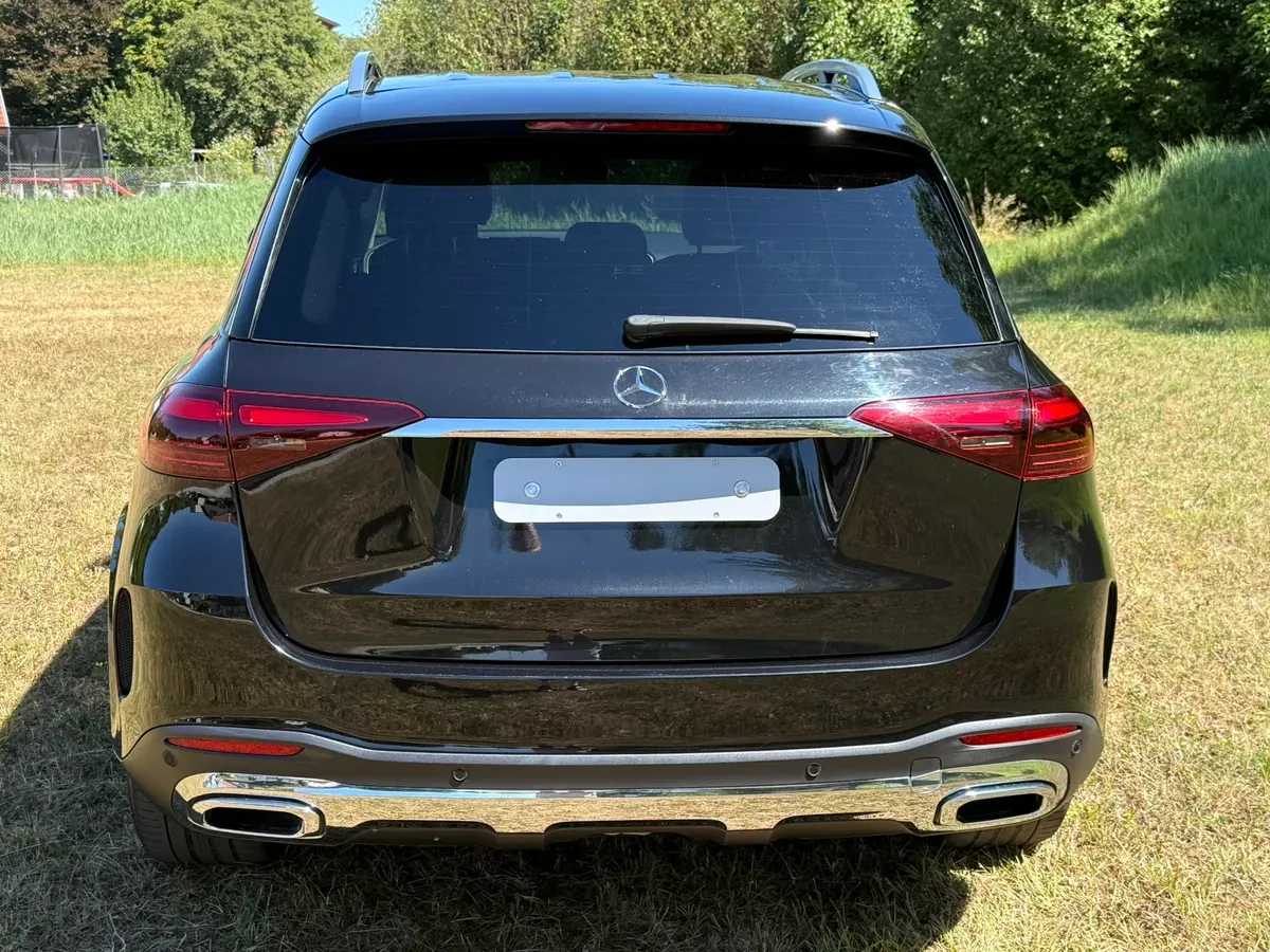 Mercedes-Benz Gle-Class 2024 photo 2