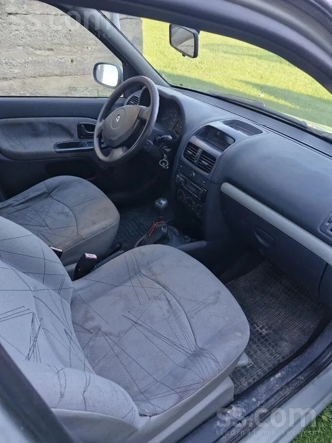 Renault Clio 2002 photo 5