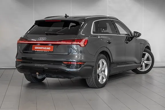 Audi Q8 E-Tron 2024 photo 5