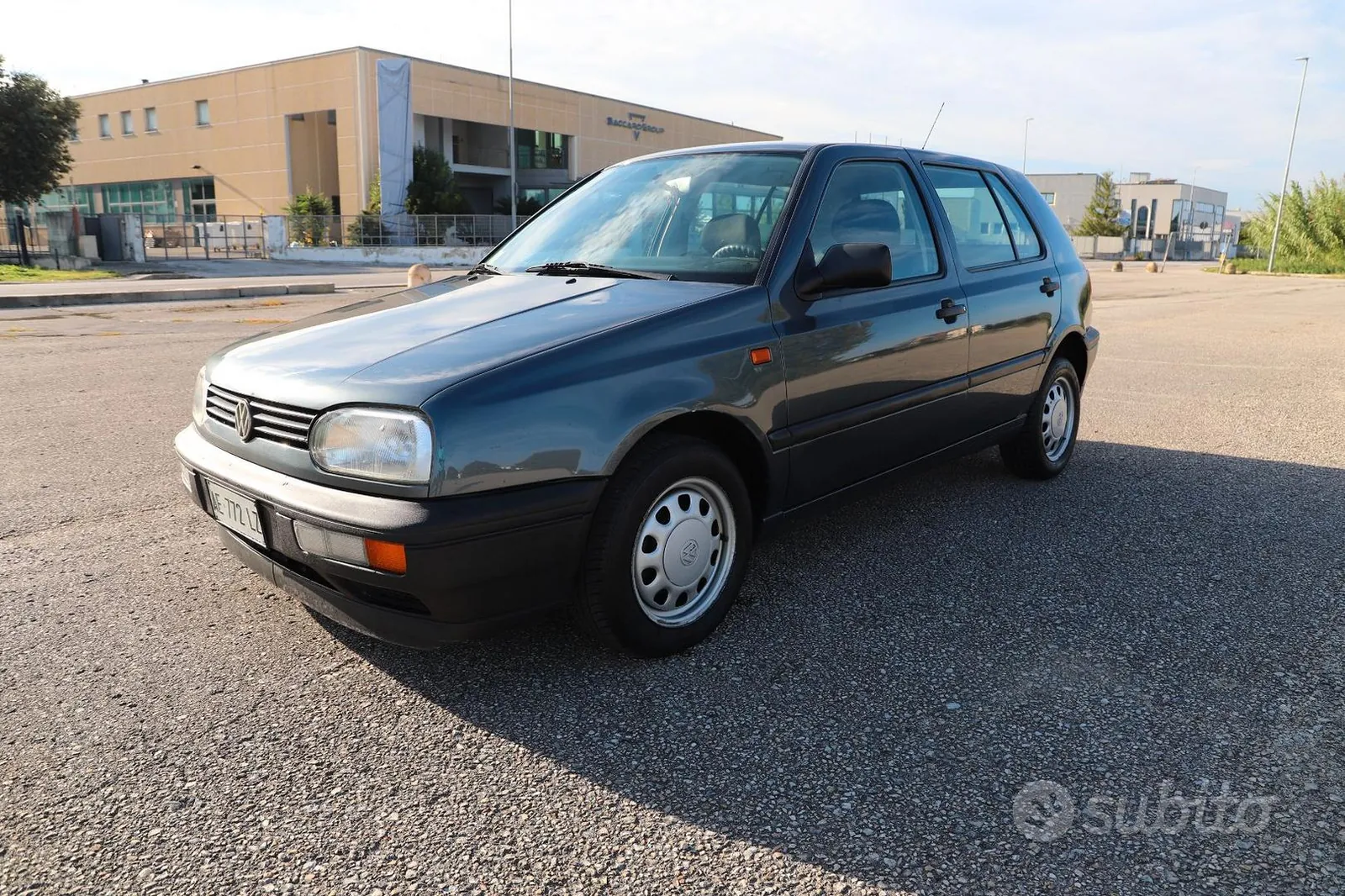 Volkswagen Golf 1995 photo 2
