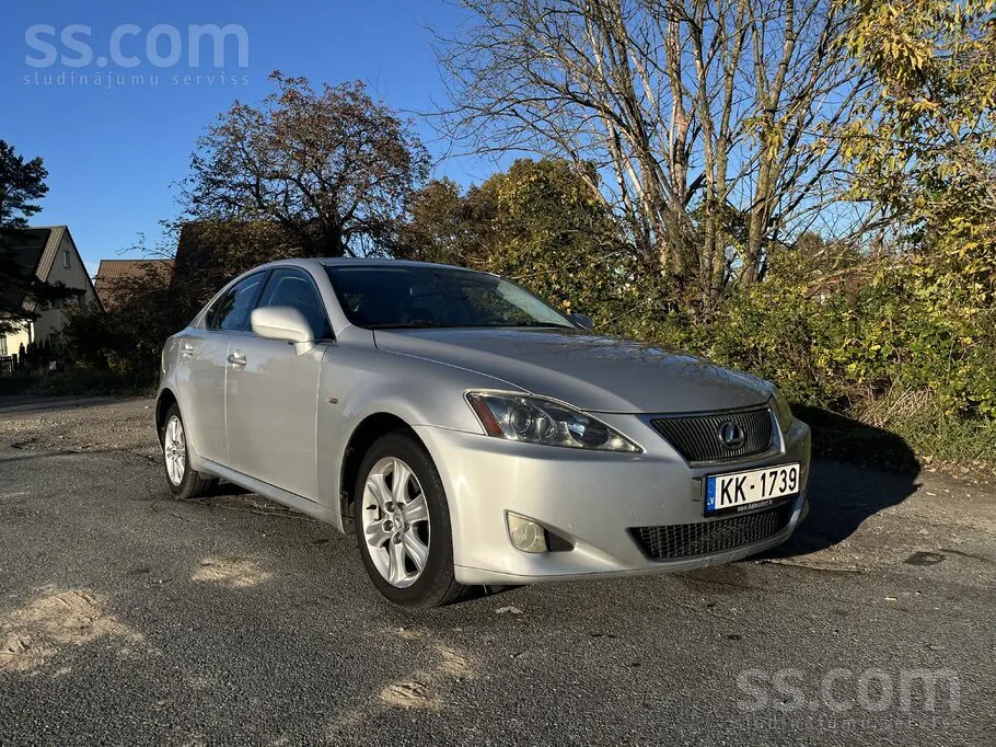 Lexus Is