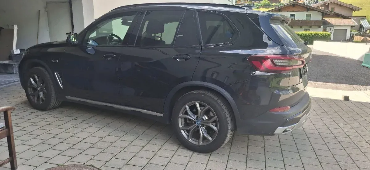 BMW X5 2023 photo 3
