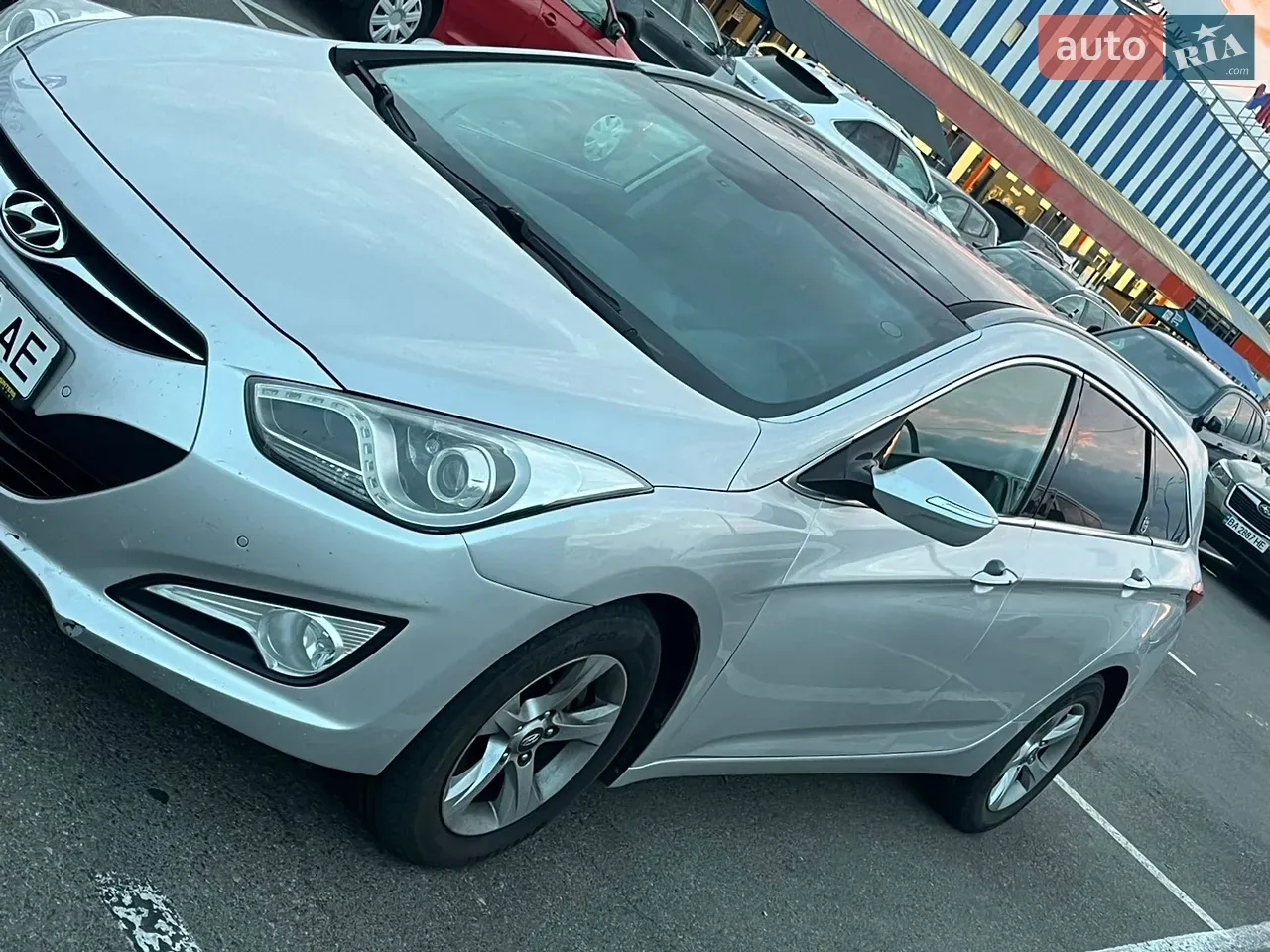 Hyundai I40