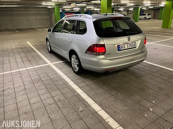 Volkswagen Golf 2012 photo 3