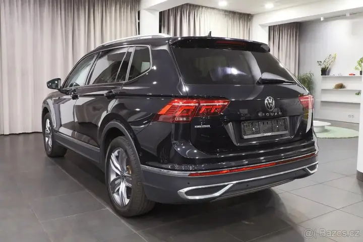 Volkswagen Tiguan Allspace 2022 photo 3