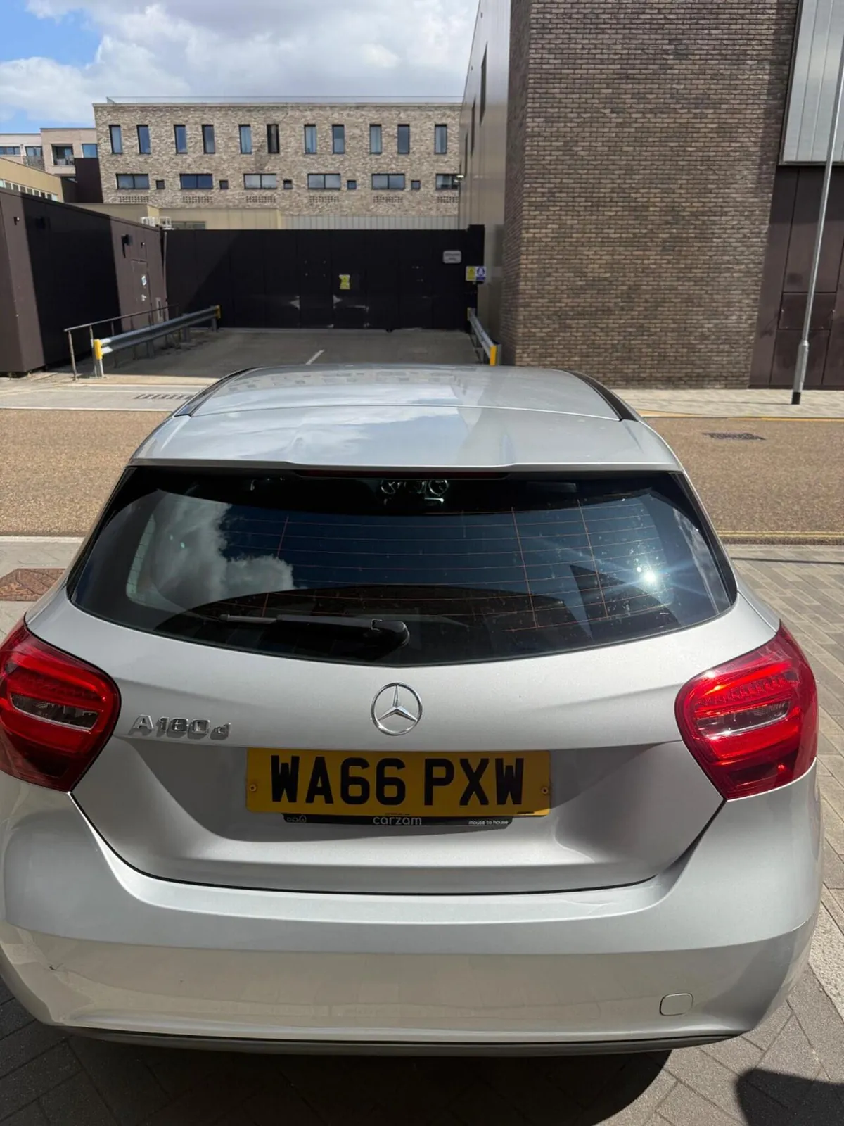Mercedes-Benz A-Class 2016 photo 4