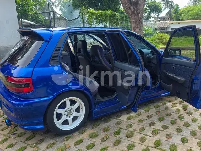 Toyota Starlet 1995 photo 3