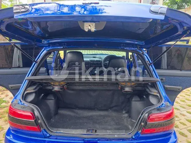 Toyota Starlet 1995 photo 4