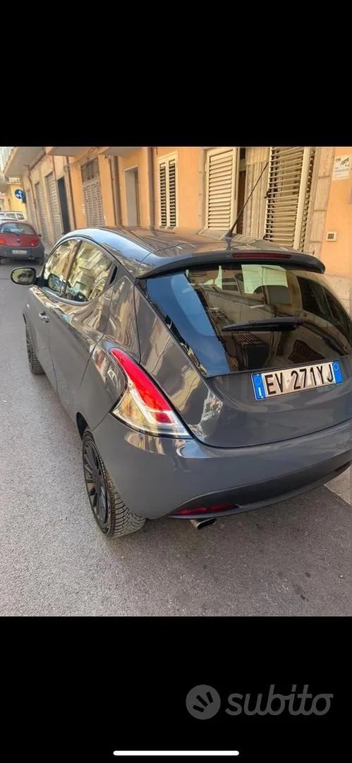 Lancia Ypsilon 2014 photo 4