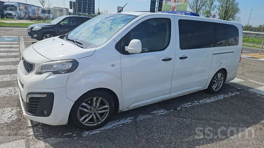 Peugeot Traveller 2018 photo 5