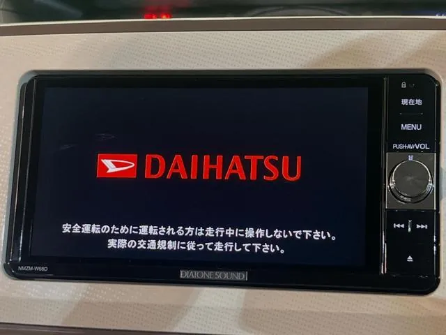 Daihatsu Mouve Canvas 2018 photo 3