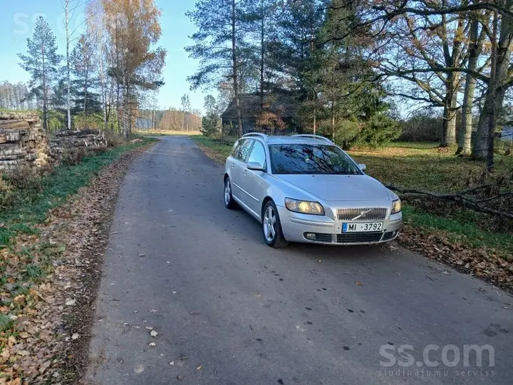 Volvo V50 2005 photo 4