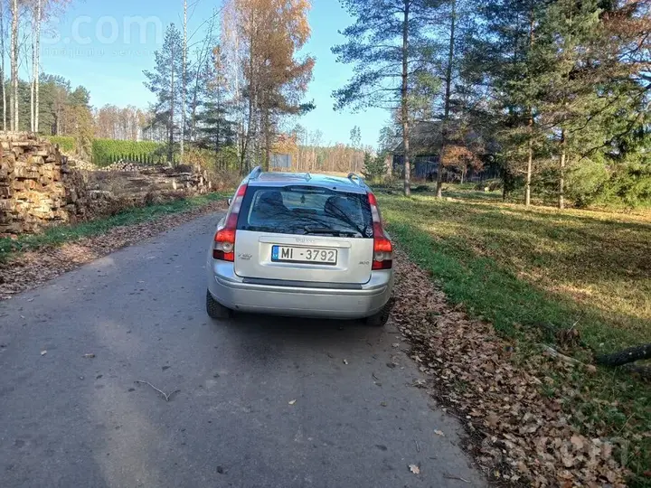 Volvo V50 2005 photo 3