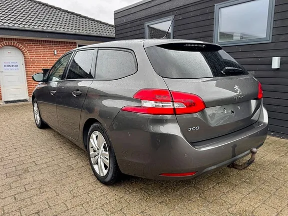 Peugeot 308 2018 photo 3
