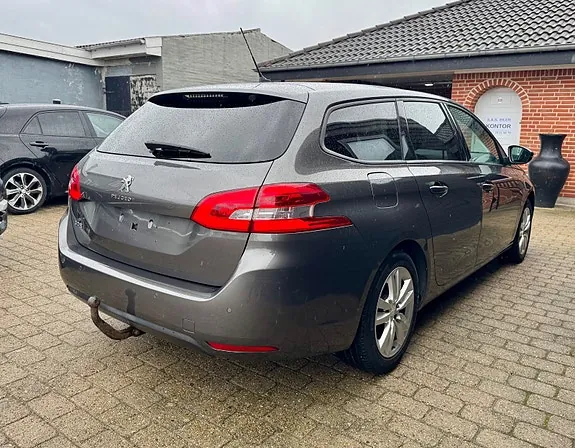 Peugeot 308 2018 photo 4