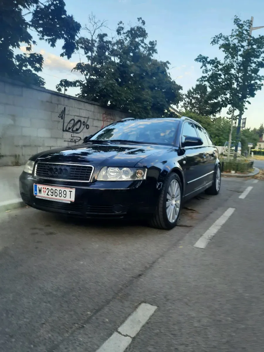 Audi A4 2002 photo 3