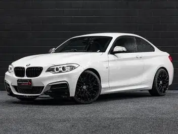 BMW M235I 2015 photo 2