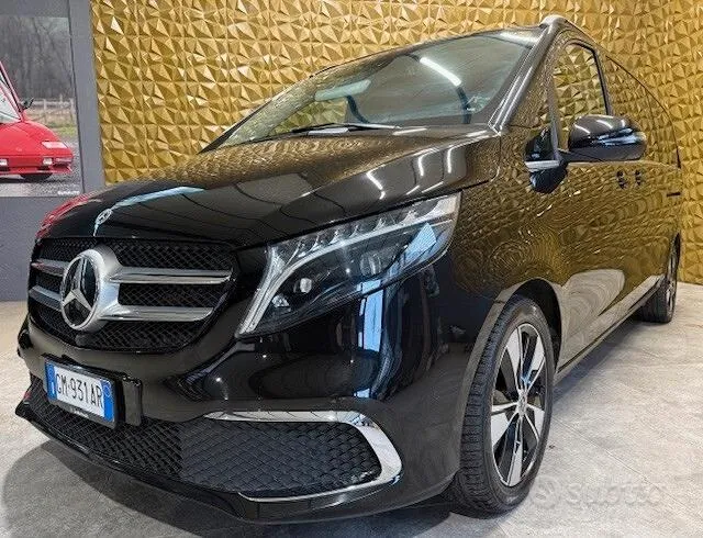 Mercedes-Benz V-Class 2023 photo 4