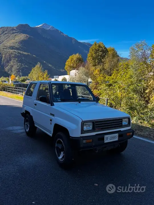 Daihatsu Feroza