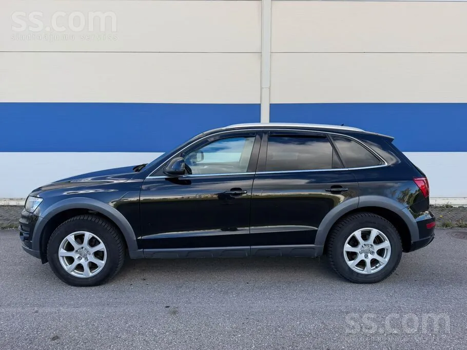 Audi Q5 2011 photo 2