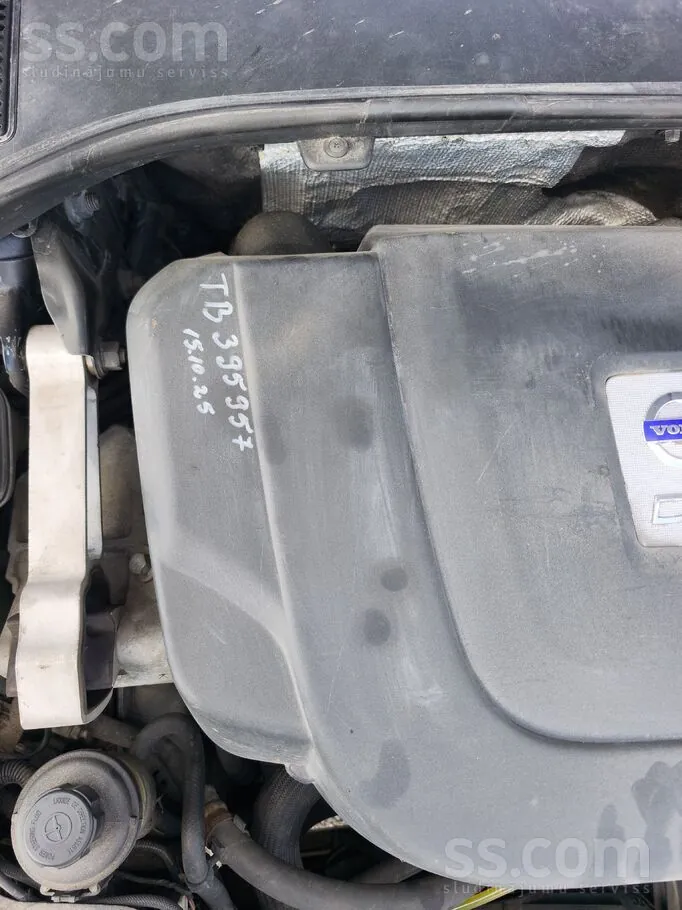 Volvo V70 2009 photo 2