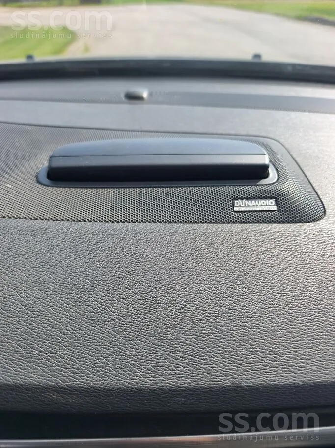 Volvo V70 2009 photo 3