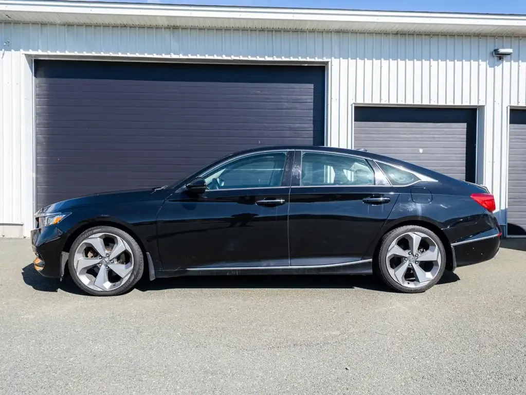 Honda Accord 2018 photo 3