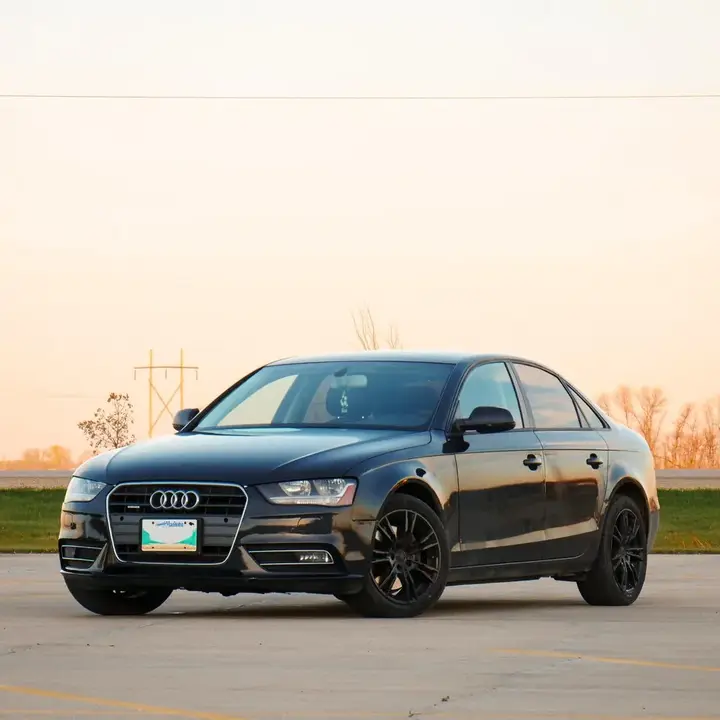 Audi A4 2013 photo 3