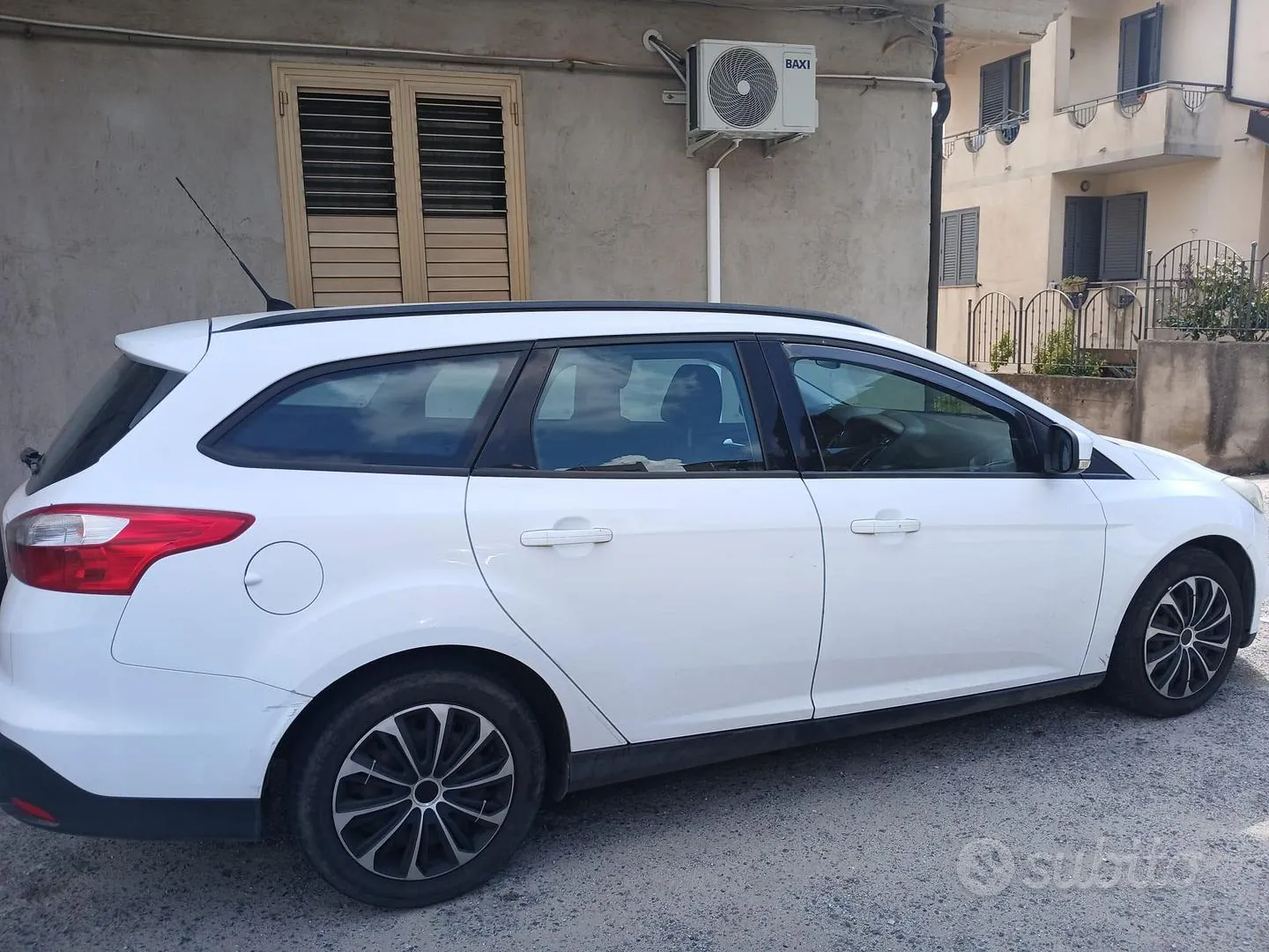 Ford Focus 2016 photo 2