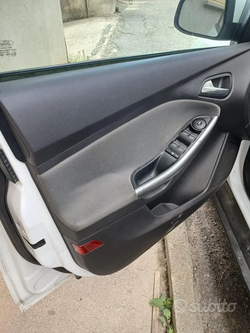 Ford Focus 2016 photo 5