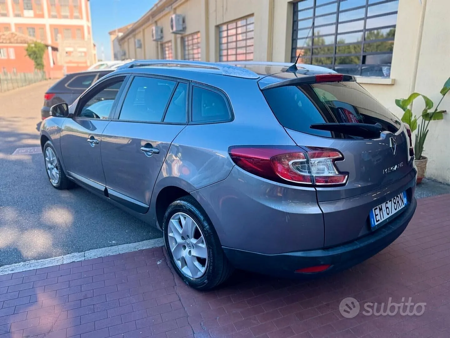 Renault Megane Sporter 2012 photo 4