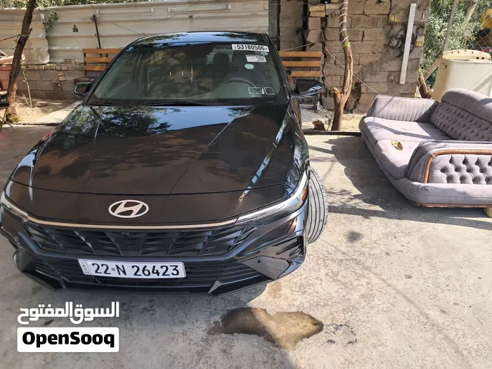 Hyundai Elantra 2025 photo 2