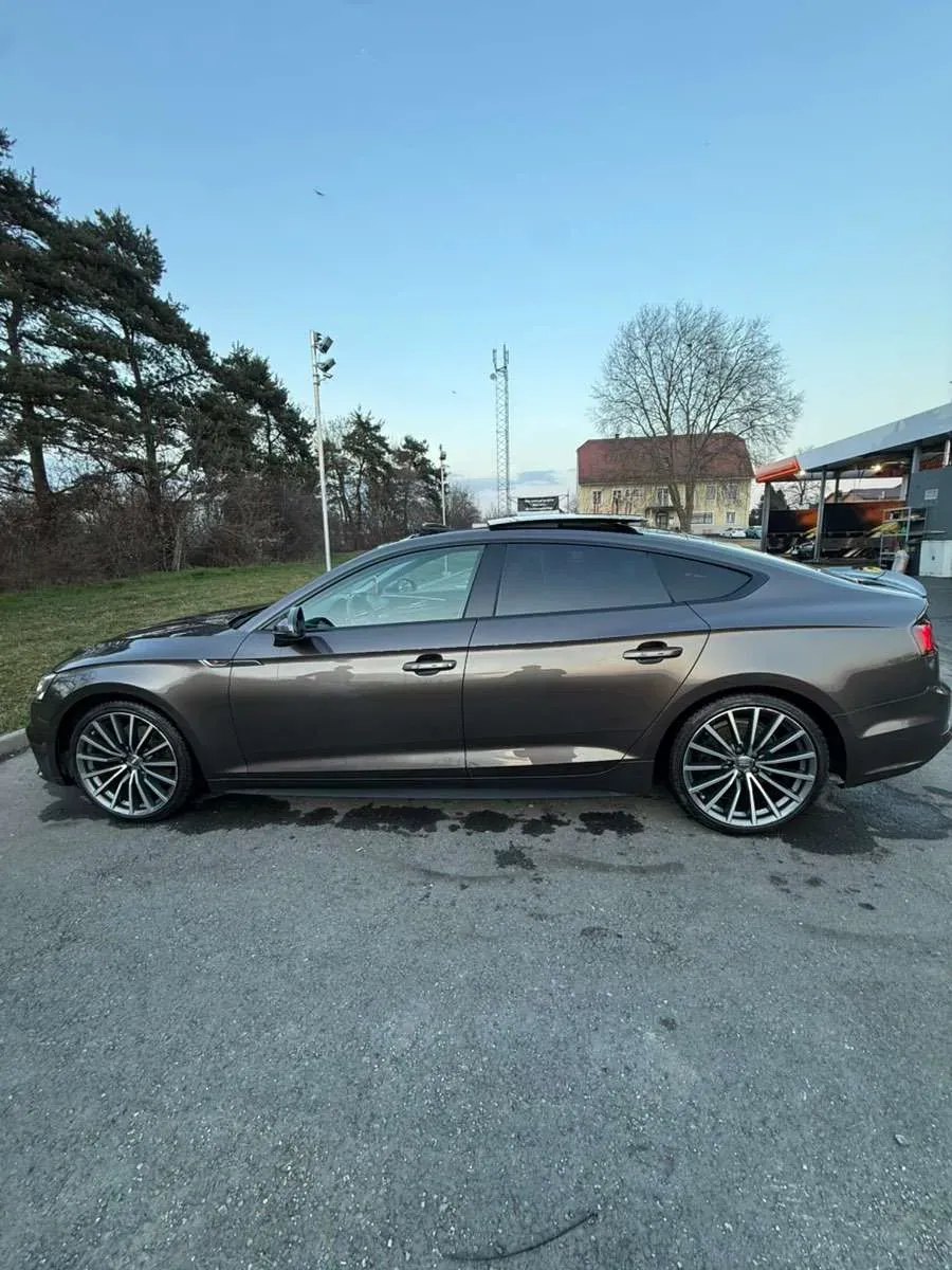 Audi A5 2018 photo 2