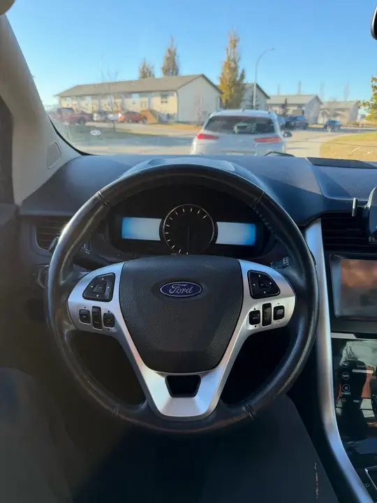 Ford Edge 2012 photo 4